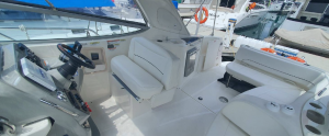 Bayliner 335 2011 Image 2